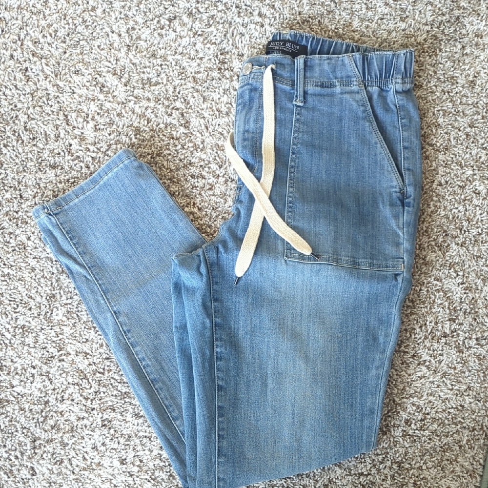 Judy Blue Blue Jeggings with Elastic Waistband